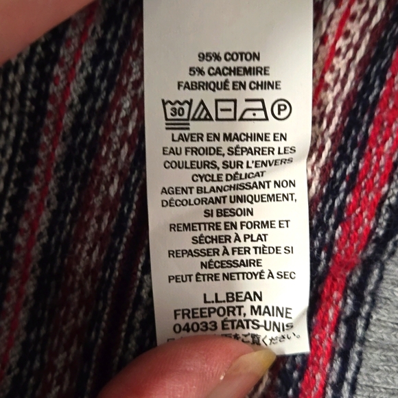L.L.Bean signature Sweater. Women's Medium. Grey, pink stripped. Size M - Picture 9 of 9